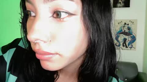 mec_sayuri online show from 03.04.25