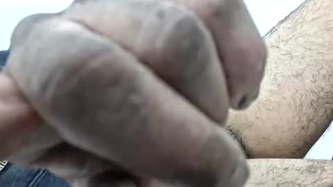 Snapshot of mechanix88 chatting on 12.02.25 Bruh online show from 12.02.25