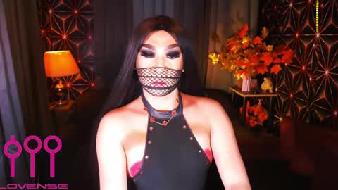 THE QUEEN ALPHA   Queen Medusa Prey online show from 02.27.25