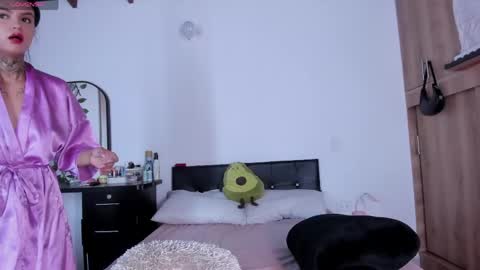 medussa13 online show from 04.11.26