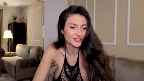 MedussaEyes online show from 10.10.25