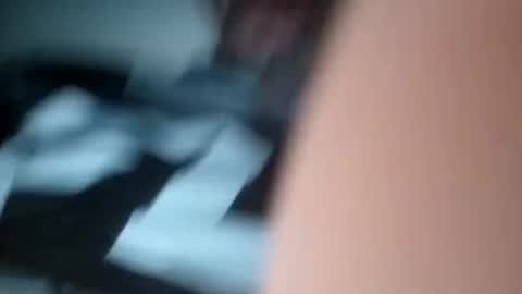 Snapshot of meeeetmee chatting on 10.05.25 Vanilllaice online show from 10.05.25