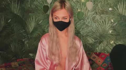 meeeewmeeeeow online show from 10.15.25