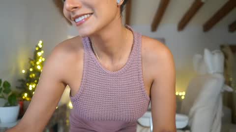 Snapshot of meegan1 chatting on 12.20.24 Andrea online show from 12.20.24