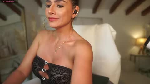 Snapshot of meegan1 chatting on 03.03.25 Andrea online show from 03.03.25