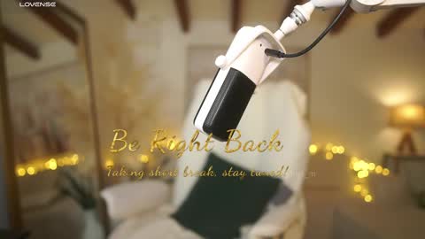 Snapshot of meegan1 chatting on 03.10.25 Andrea online show from 03.10.25