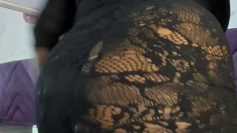 meeganfoox online show from 01.13.26