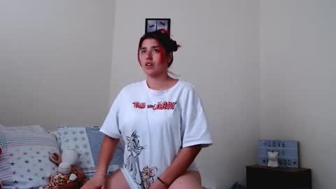 Snapshot of meehturt chatting on 11.02.25 anna online show from 11.02.25