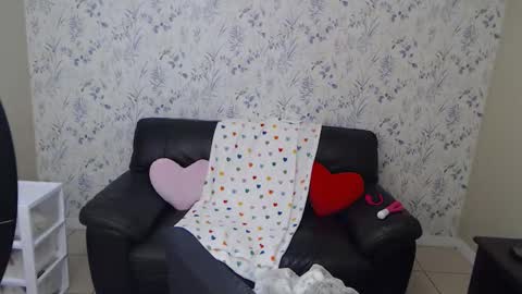 Snapshot of meeka_peeka chatting on 02.25.26 Meeka Peeka online show from 02.25.26