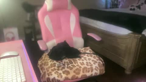 Southern Peach online show from 09.27.25