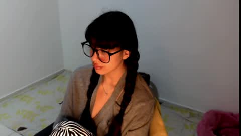 Meg4n Miauuuu online show from 05.25.26