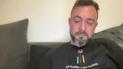 mega1185264 online show from 12.18.25