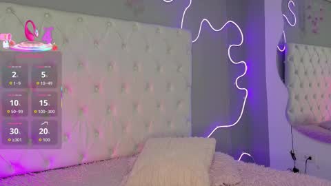 Megan  online show from 09.13.25