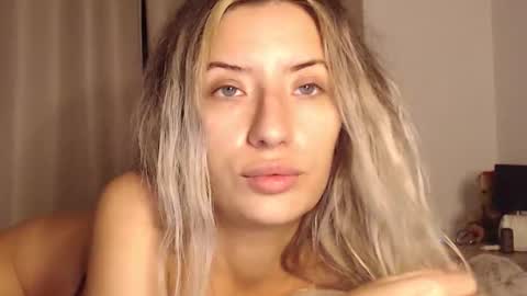 Snapshot of megan_blazee chatting on 11.04.25 Megan Blazee online show from 11.04.25