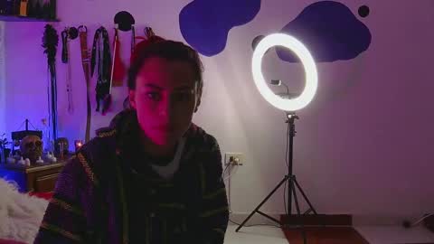 Megan online show from 09.16.25