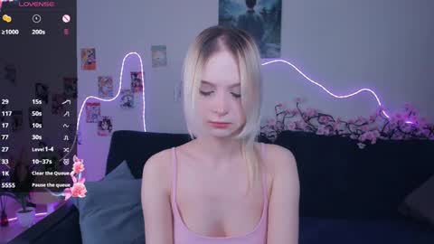 Megan and Anna online show from 04.04.26