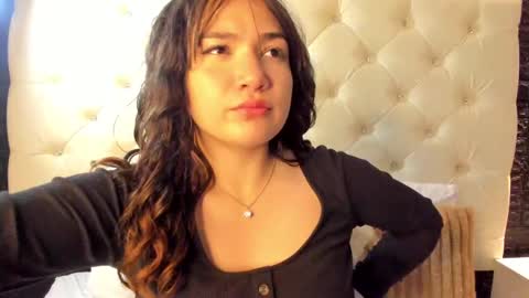     online show from 03.03.25