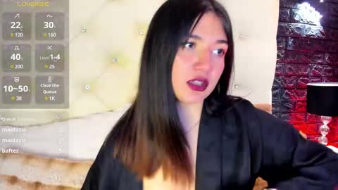     online show from 03.10.25