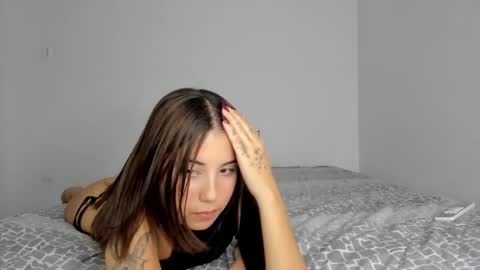 Snapshot of megan_dolly777 chatting on 12.03.24 megan online show from 12.03.24