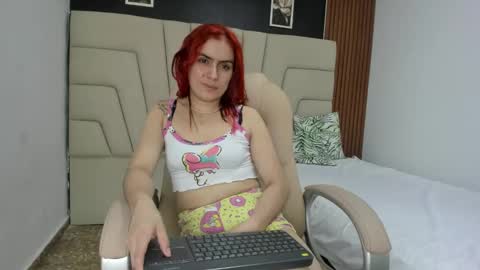 Snapshot of megan_hally chatting on 10.09.25 Megan online show from 10.09.25