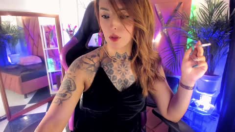 Snapshot of megan_inked_ chatting on 12.31.24 online show from 12.31.24