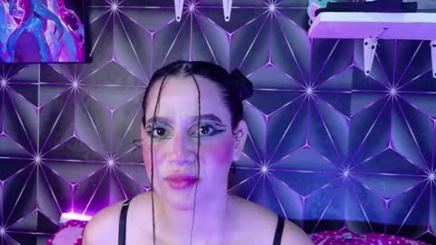 megan_jenner1 online show from 10.05.25
