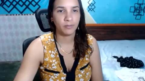 Snapshot of megan_little_ chatting on 04.15.26 amanda online show from 04.15.26