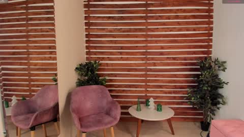 megan_raiin online show from 01.10.25