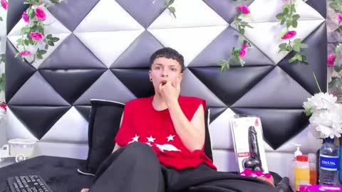 Snapshot of megan_thompsonn_ chatting on 10.01.25 megan_thompsonn_ online show from 10.01.25