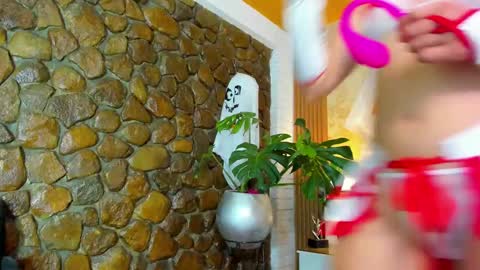 megan_voss online show from 10.31.25