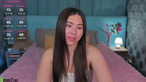 Snapshot of megan_williamms chatting on 10.21.25 Megan online show from 10.21.25