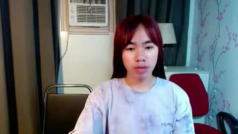 Snapshot of megan_younng chatting on 06.04.26 MEGAN online show from 06.04.26