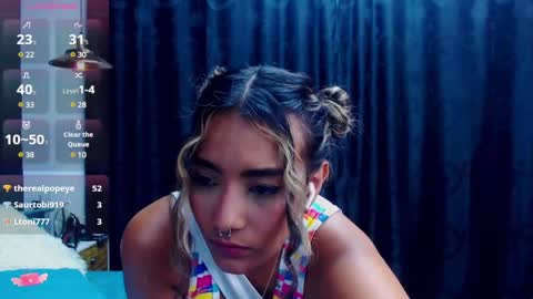 M E G A N   online show from 02.06.25