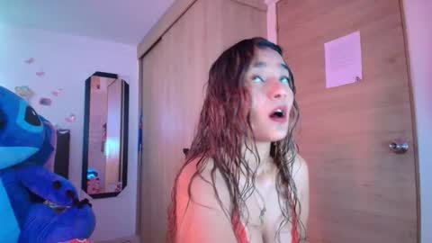 M E G A N   online show from 03.12.26