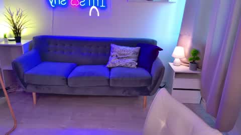 Snapshot of meganbutnotfox chatting on 06.21.26 Megan online show from 06.21.26