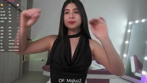 Luz -----OF mgluz2--- Next stream 1122024 1400Colombian time online show from 10.15.25