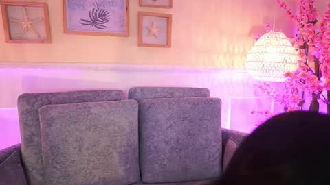 Megan Lowell online show from 02.04.26