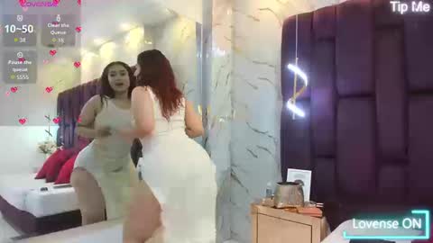 Snapshot of megannherrera chatting on 09.10.25 Megan online show from 09.10.25