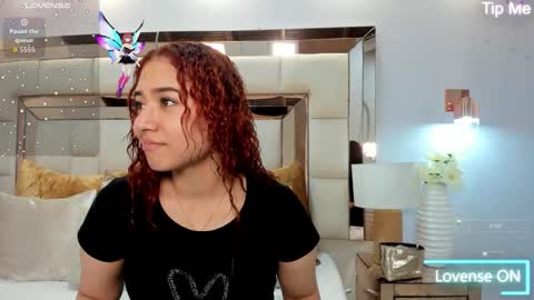 Snapshot of megannherrera chatting on 12.03.25 Megan online show from 12.03.25