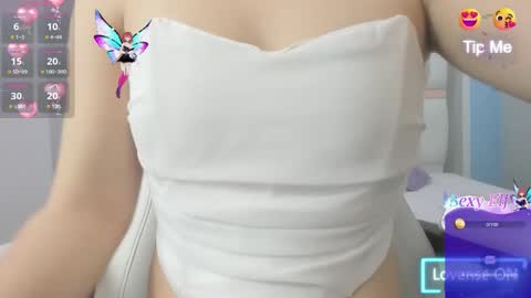 Megan Queen online show from 12.20.25