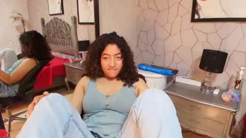 Snapshot of meganrousx chatting on 04.13.26 Megan online show from 04.13.26