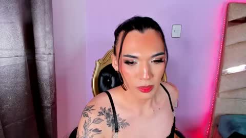 Snapshot of meganthedoll chatting on 02.03.25 Meghan the doll online show from 02.03.25