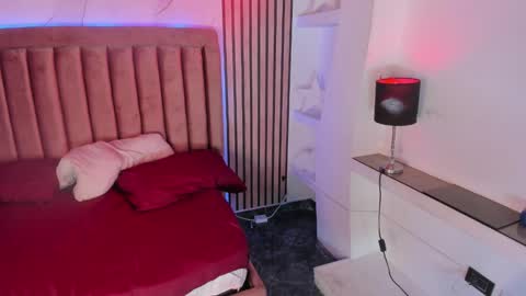 Snapshot of meganthedoll chatting on 03.04.25 Meghan the doll online show from 03.04.25