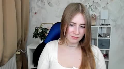 Snapshot of meganx_candy chatting on 03.04.26 Megan online show from 03.04.26