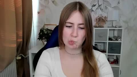 Snapshot of meganx_candy chatting on 03.11.26 Megan online show from 03.11.26