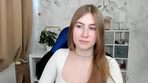 Snapshot of meganx_candy chatting on 03.23.26 Megan online show from 03.23.26