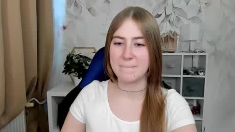 Snapshot of meganx_candy chatting on 03.27.26 Megan online show from 03.27.26