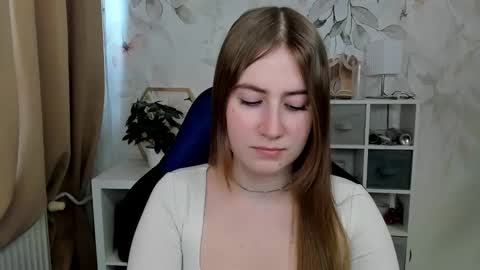 Snapshot of meganx_candy chatting on 03.31.26 Megan online show from 03.31.26