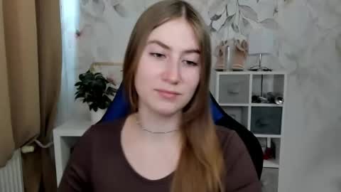 Snapshot of meganx_candy chatting on 04.15.26 Megan online show from 04.15.26