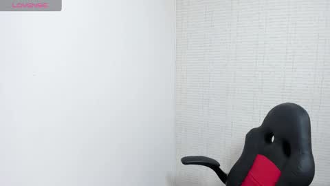 Snapshot of meganzarick chatting on 09.23.25 M E G A N online show from 09.23.25